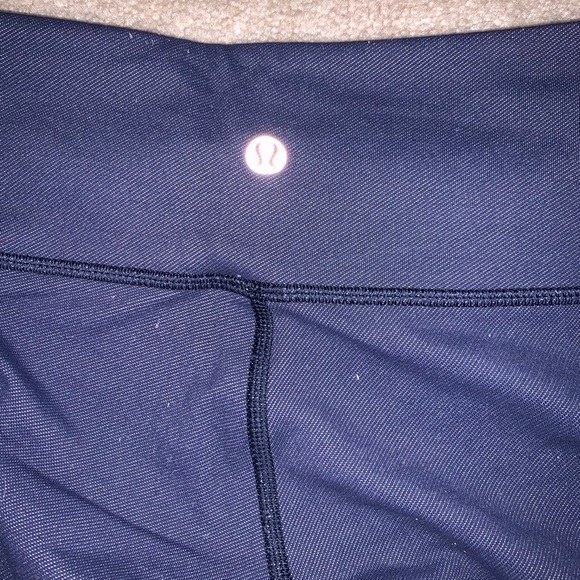 Lululemon Wunder Under Dark Blue Size 8 - Picture 3 of 8